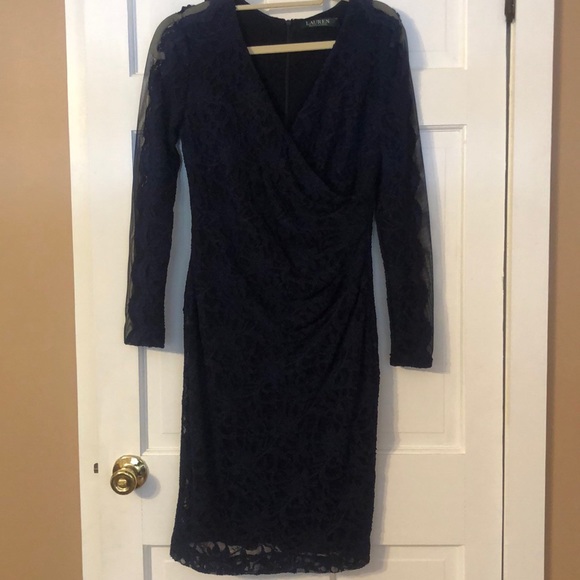 Navy blue dress - Picture 1 of 6